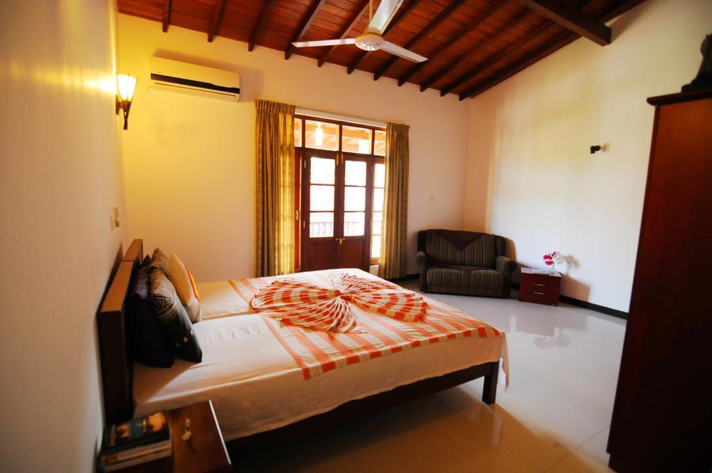 Park Lane Apartments Negombo Zimmer foto